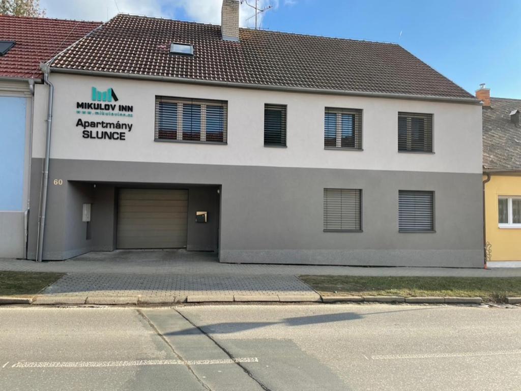 Mikulov Inn - Apartments Slunce Exteriör bild