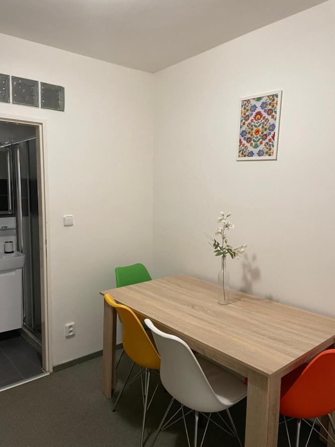 Mikulov Inn - Apartments Slunce Exteriör bild